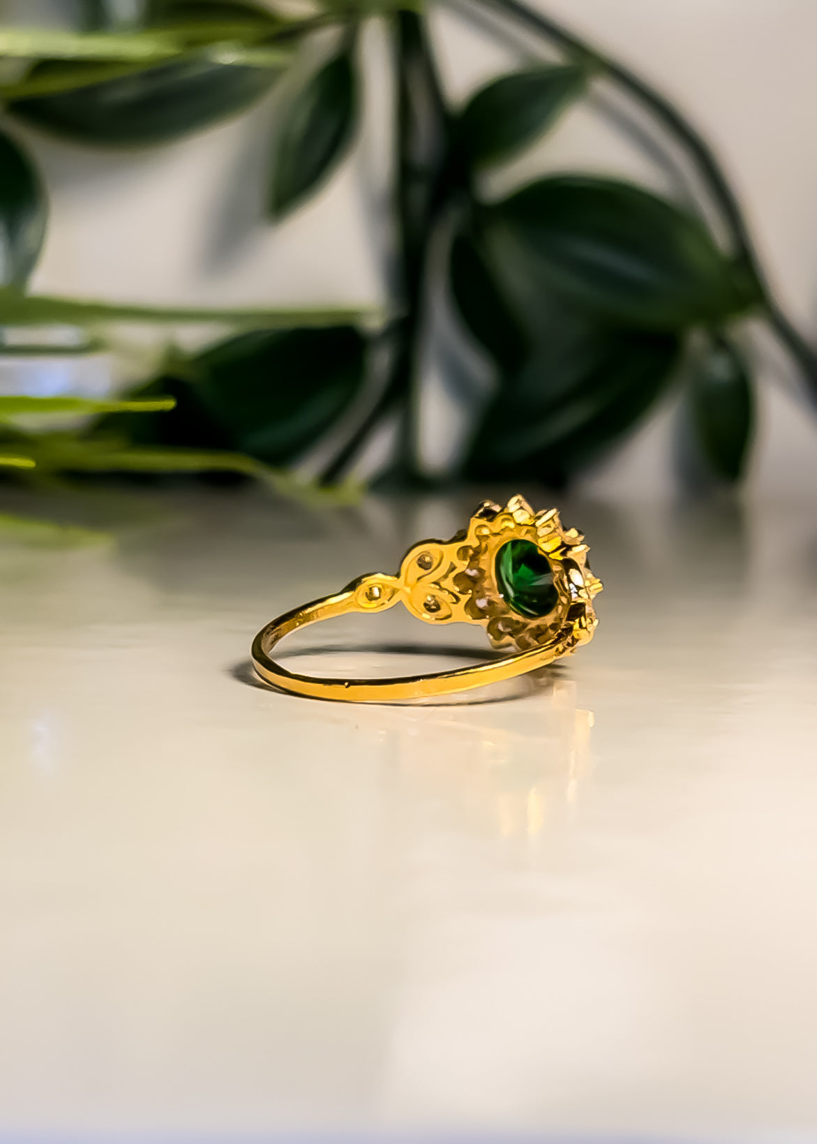22ct Gold Round halo “Yasmine” Ring